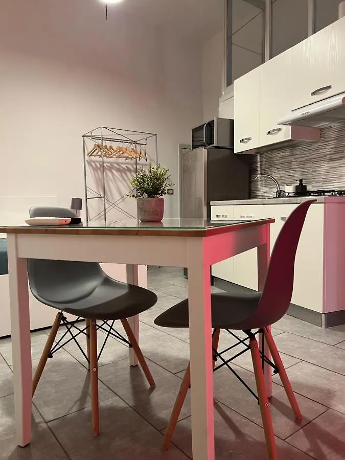 Apartament Punto Feliz Holiday House Neapol Włochy