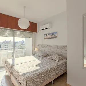 https://furnished-seafront-studio.protaras-cy-hotels.com