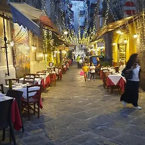 White Spagnoli Apartment