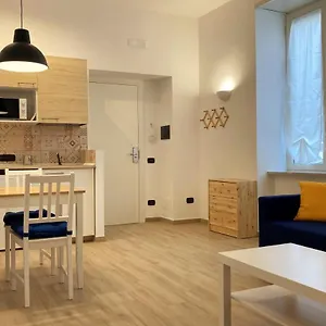 La Casa Blu Nel Cuore Storico Di Apartment