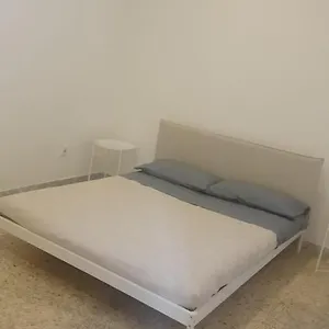 East 1 & 2 Apartament