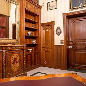 Royal Duomo Centro Storico 80 Mt Dal Duomo Apartment